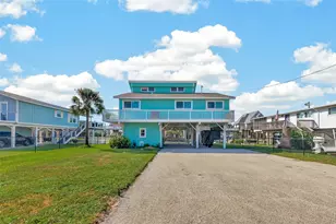 21818 Matagorda Dr, Galveston, TX 77554 - Photo 3