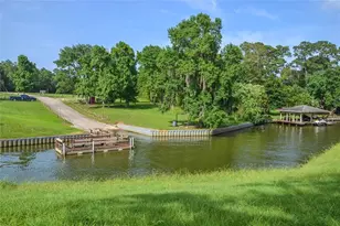 253 Windwood Dr, Livingston, TX 77351 - Photo 19