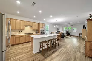 2114 Lost Timbers Dr, Conroe, TX 77304 - Photo 13