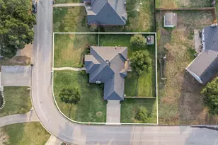 813 Woodson Dr, Caldwell, TX 77836 - Photo 31