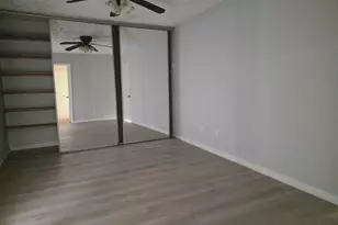 14315 Royal Hill Dr, Houston, TX 77083 - Photo 9