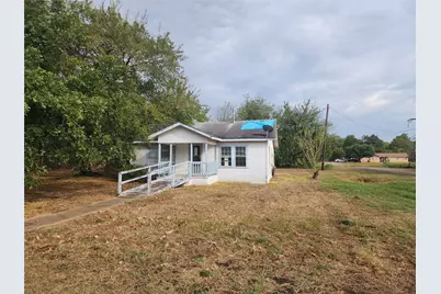 500 E Kezee, Calvert, TX 77837 - Photo 5