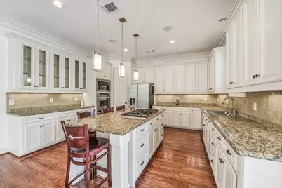 4911 Imperial Street, Bellaire, TX 77401 - Photo 13