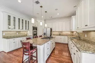 4911 Imperial St, Bellaire, TX 77401 - Photo 13
