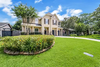 4911 Imperial Street, Bellaire, TX 77401 - Photo 1