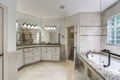 4911 Imperial Street, Bellaire, TX 77401 - Photo 25