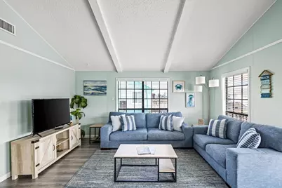 16611 Bahama Way, Jamaica Beach, TX 77554 - Photo 7