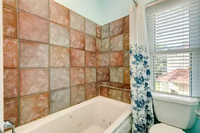 2321 37th Street, Galveston, TX 77550 - Photo 23