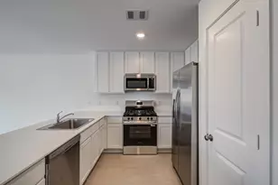 18054 Le Gotte Ln, New Caney, TX 77357 - Photo 11