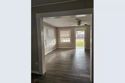 311 S Amburn Road, Texas City, TX 77591 - Photo 3