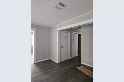 311 S Amburn Road, Texas City, TX 77591 - Photo 5