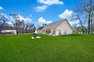 21 Twin Forks Dr, Willis, TX 77378 - Photo 37