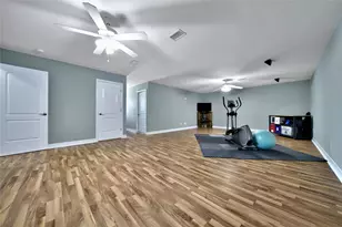 21 Twin Forks Dr, Willis, TX 77378 - Photo 31