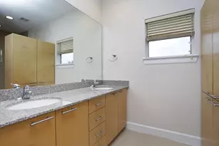 3507 Mosley Ct, Houston, TX 77004 - Photo 7