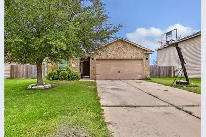 2707 Tracy Lane, Highlands, TX 77562 - Photo 1