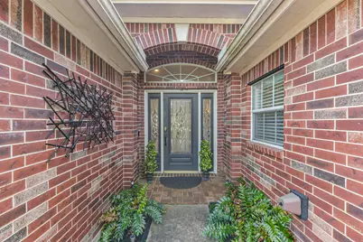 321 Pine Creek Drive, Friendswood, TX 77546 - Photo 3
