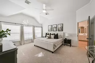 321 Pine Creek Dr, Friendswood, TX 77546 - Photo 25