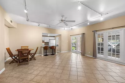 702-1/2 Avondale Street, Houston, TX 77006 - Photo 3