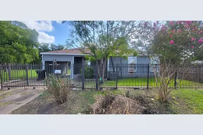 3502 Cornell Street, Houston, TX 77022 - Photo 1