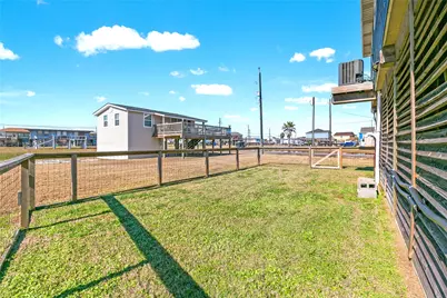 1206 Surf Drive, Surfside Beach, TX 77541 - Photo 27