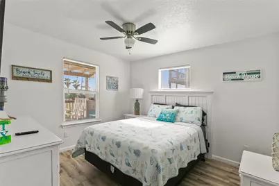 1206 Surf Drive, Surfside Beach, TX 77541 - Photo 19
