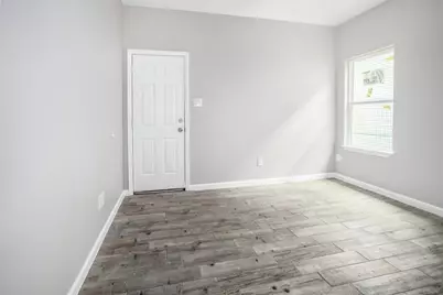 6004 England Street #A and B, Houston, TX 77021 - Photo 9