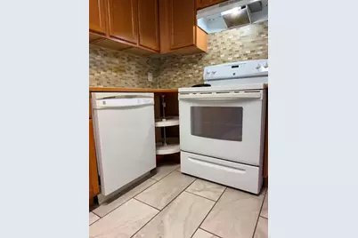 1709 Avenue L #UP, Galveston, TX 77550 - Photo 5