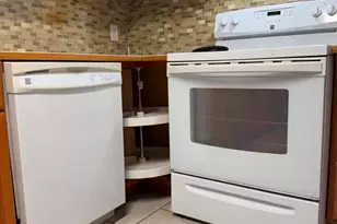 1709 Avenue L, Galveston, TX 77550 - Photo 5