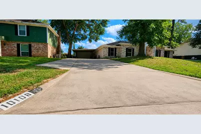 10108 Woodhollow Drive, Conroe, TX 77385 - Photo 5