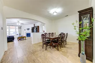 702 Hollyhock Dr, Stafford, TX 77477 - Photo 23