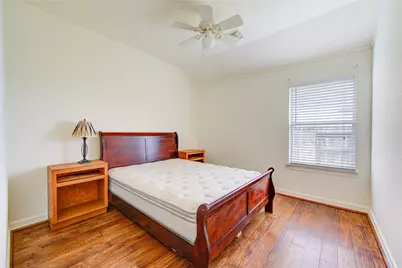 702 Hollyhock Drive, Stafford, TX 77477 - Photo 33