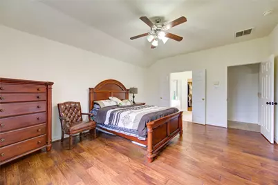 702 Hollyhock Drive, Stafford, TX 77477 - Photo 37