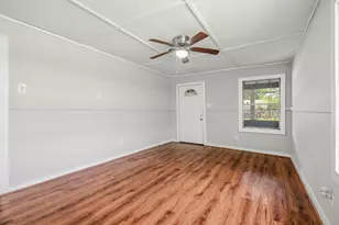 8186 Record St, Houston, TX 77028 - Photo 11