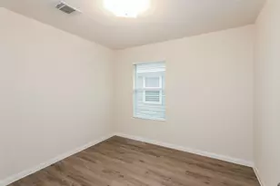5435 Latta Plantation Ln, Katy, TX 77449 - Photo 11