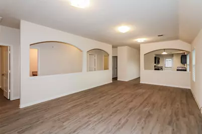 5435 Latta Plantation Lane, Katy, TX 77449 - Photo 7
