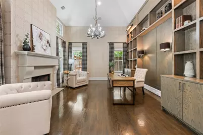 5307 Huckleberry Lane, Houston, TX 77056 - Photo 3