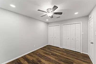 4826 Brooklawn Drive, Houston, TX 77066 - Photo 25