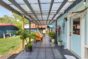 408 Morton Ave, Palacios, TX 77465 - Photo 19