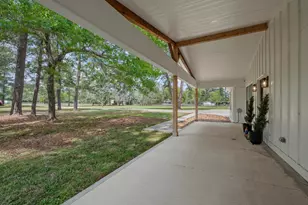 19855 W Lakeshore Dr, Magnolia, TX 77355 - Photo 9
