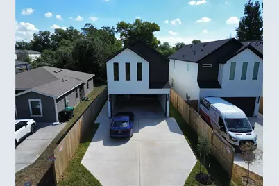 8316 Prairie View Drive, Houston, TX 77088 - Photo 29