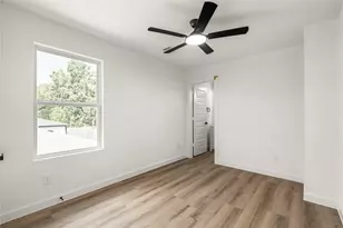 8316 Prairie View Dr, Houston, TX 77088 - Photo 19