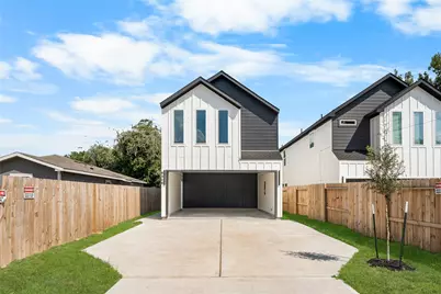 8316 Prairie View Drive, Houston, TX 77088 - Photo 1
