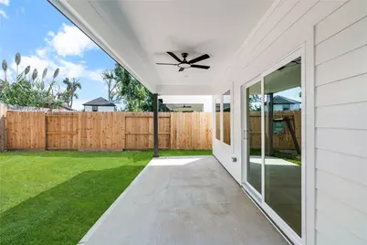 8316 Prairie View Drive, Houston, TX 77088 - Photo 23