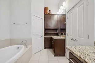 2105 Mason St, Houston, TX 77006 - Photo 15