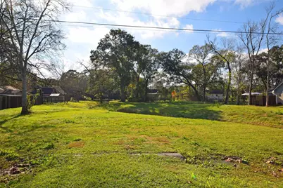 499 N Illinois Avenue, League City, TX 77573 - Photo 7