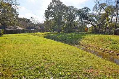 499 N Illinois Avenue, League City, TX 77573 - Photo 5