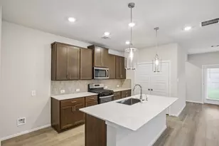 12007 Marlin Strait Dr, Baytown, TX 77523 - Photo 5