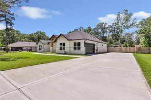 2423 Roman Forest Blvd, New Caney, TX 77357 - Photo 1