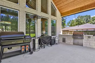 2423 Roman Forest Blvd, New Caney, TX 77357 - Photo 31