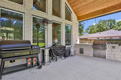 2423 Roman Forest Boulevard, New Caney, TX 77357 - Photo 31